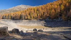 Məşhur Mavi göl quruyaraq Yer üzündən silinib - FOTO