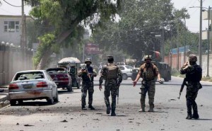 Polis və silahlılar arasında atışma: 11-i polis, 3 yaraqlı öldü