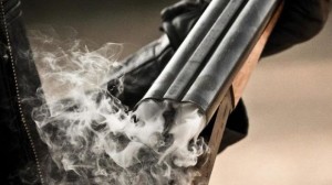 Balakəndə ata Rusiyadan qayıdan oğlunu güllələdi 