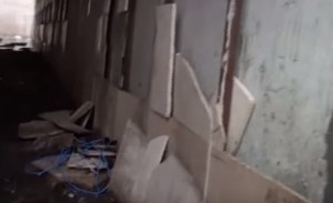 Qəbələdə yeni istifadəyə verilmiş keçid zibilxanaya çevrilib - VİDEO