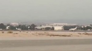 Gürcüstana uçan təyyarə İsraildə təcili eniş edib - FOTO