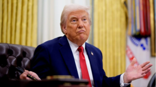 Трамп заявил о переименовании озера Онтарио в Америка