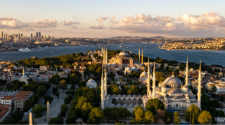 İstanbulda güllələnən 12 yaşlı Abbasın FOTOLARI 