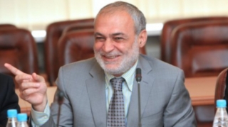 “İmzalanan bəyanat Ermənistan üçün aşağılayıcı sənəddir” - Erməni politoloq 