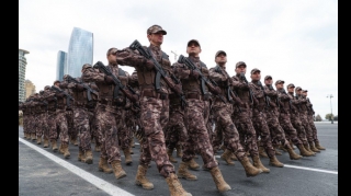 5 203 hərbçi “Kəlbəcərin azad olunmasına görə”  medalı ilə təltif edilib   - FOTO