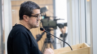 Arayik həmvətənlərinin qəbirləri dağıtmasını barbarlıq adlandırdı - MƏHKƏMƏ 