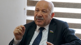 “5 min manat maaşla necə pul yığıb maşın alım?” - Səyyad Salahlı  