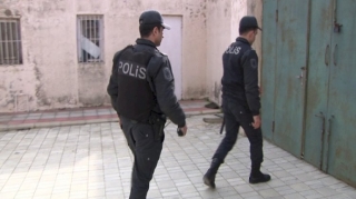 Maşın adı ilə evə girdi, qızıl və sənədləri oğurladı – Sabunçuda əməliyyat 