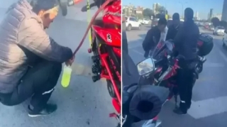 Motosikletçidən qeyri-adi dələduzluq: Pulsuz benzin yığdı - VİDEO 