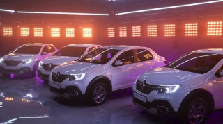 Peyvənd vurduranlara 5 avtomobil hədiyyə edildi