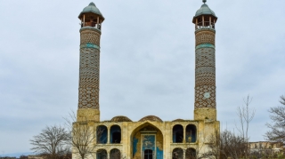 Ağdam Cümə məscidində 27 ildən sonra ilk dəfə azan səsləndirilib  - VİDEO