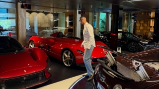 Ronaldonun 30 milyonluq “oyuncaq”ları... - FOTOLAR 