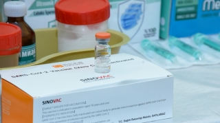 TƏBİB:  Kifayət qədər vaksin ehtiyatımız var