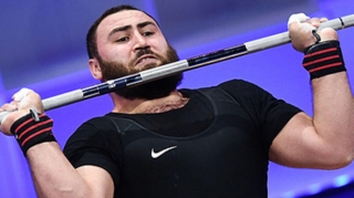 Erməni çempion avtomobil qəzasında piyadanı öldürdü