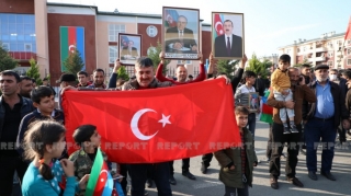 Tərtərdə Qarabağ qələbəsi böyük coşqu hissi ilə qarşılanıb  - FOTO