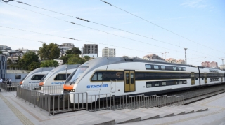 Dəmir yolu xətlərinə 37 dəfə kənar əşya qoyulub   - VİDEO