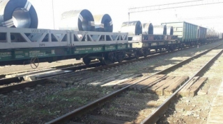 Kürdəmirdə qatar yeniyetməni vurub  - FOTO