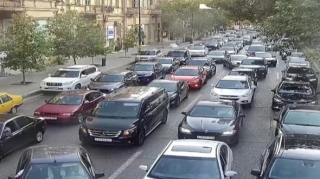 Bakıda bu yollarda sıxlıqdır - SİYAHI 
