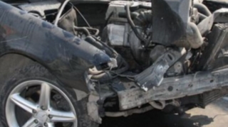 Yevlaxda iki avtomobil toqquşub, ölən və xəsarət alanlar var 