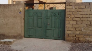 Kürdəxanıda evin həyətindən darvaza oğurlanıb 