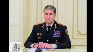 Nazir rəis müavinini işdən azad ETDİ 