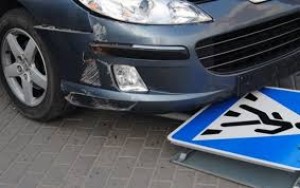 Bakıda “Mercedes” yolu keçən piyadanı vurub öldürdü