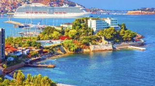 İş adı ilə Türkiyəyə aparılan azərbaycanlı qadınların Quşadası kabusu 