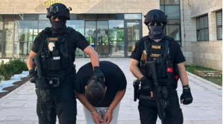 On il əvvəl Ərdoğana edilən sui-qəsd cəhdi ilə bağlı daha bir nəfər yaxalanıb