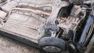 Lahıc yolunda maşın dərəyə aşıb, bir nəfər ölüb 