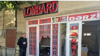 Lombarda hücum oldu - Balta sapı ilə ... - VİDEO 