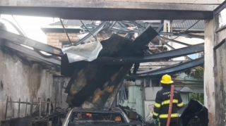 Ucarda iki avtomobil yanıb  - FOTO