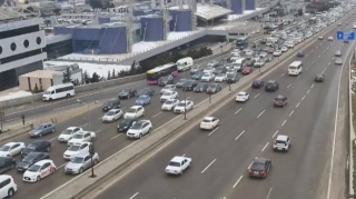 Paytaxtın bu yollarında tıxac var - SİYAHI 