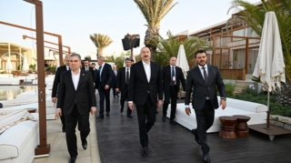 İlham Əliyev və Qurbanqulu Berdiməhəmmədov “Sea Breeze”də olublar - FOTO