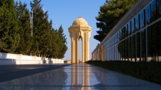 Milli Qəhrəman Şövqiyar Abdullayevin şəhid olmasından 28 il ötür