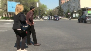 Bu keçid piyadalar üçün təhlükə saçır - VİDEO 