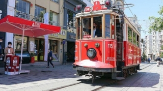 Məşhur prospektə giriş və çıxış məhdudlaşdırılıb