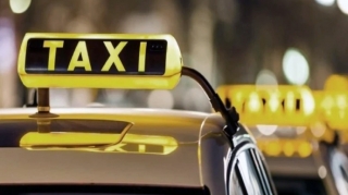 В Баку таксист арестован за незаконную перевозку пассажиров в аэропорту 