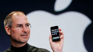 iPhone  первого поколения продали на аукционе за почти 40 000 долларов   - ФОТО