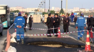Bakıda bu yol yenidən çökdü, hər gün tıxac yaranır - DİQQƏT! - FOTOLAR 