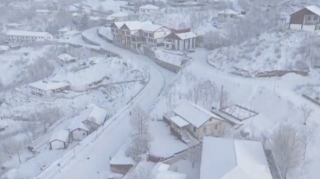 Ağ örpəyə bürünmüş Laçının dron FOTOLARI 