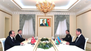 Vilayət Eyvazov Türkiyə səfiri ilə görüşdü - FOTO