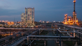 Дефицит бензина в России может стать хроническим 