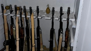 Qanunsuz saxlanılan odlu silah-sursat aşkar edildi 