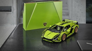 Гибридный Lamborghini Sian стал конструктором Lego  - ФОТО