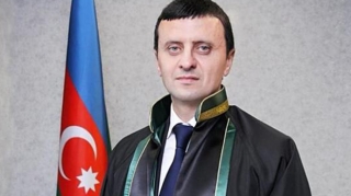 Adnan Əhmədzadənin vəkili dövlət qurumunda işləyirmiş?  - FOTO