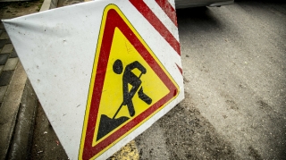 Xırdalanda yolların təmirinə 1 milyon manatdan çox pul xərclənəcək