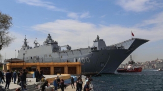 Türkiyənin ən böyük hərbi gəmisini 61 min insan ziyarət etdi