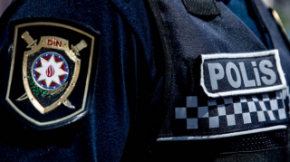 Azərbaycanda qadın polis əməkdaşına xəsarət yetirdi