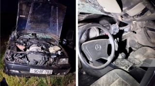Kürdəmirdə "Mercedes" aşdı:  sürücünün atasl ödü, anası xəsarət aldı  - FOTO