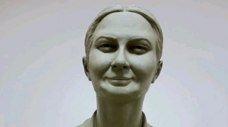 Qənirə Paşayevanın büstü hazırlandı - FOTO